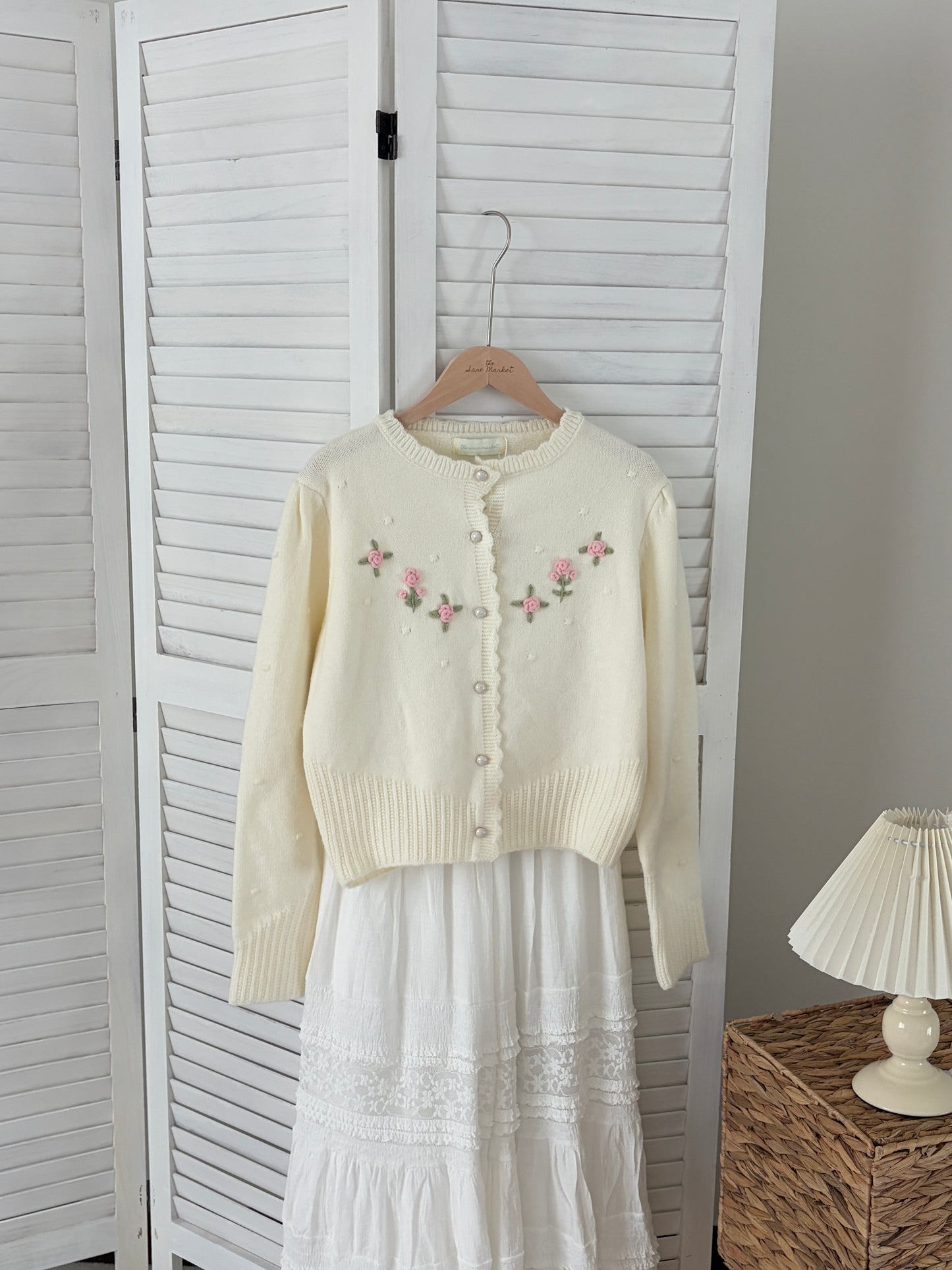 [SALE] Spring Cream Floral Cardigan