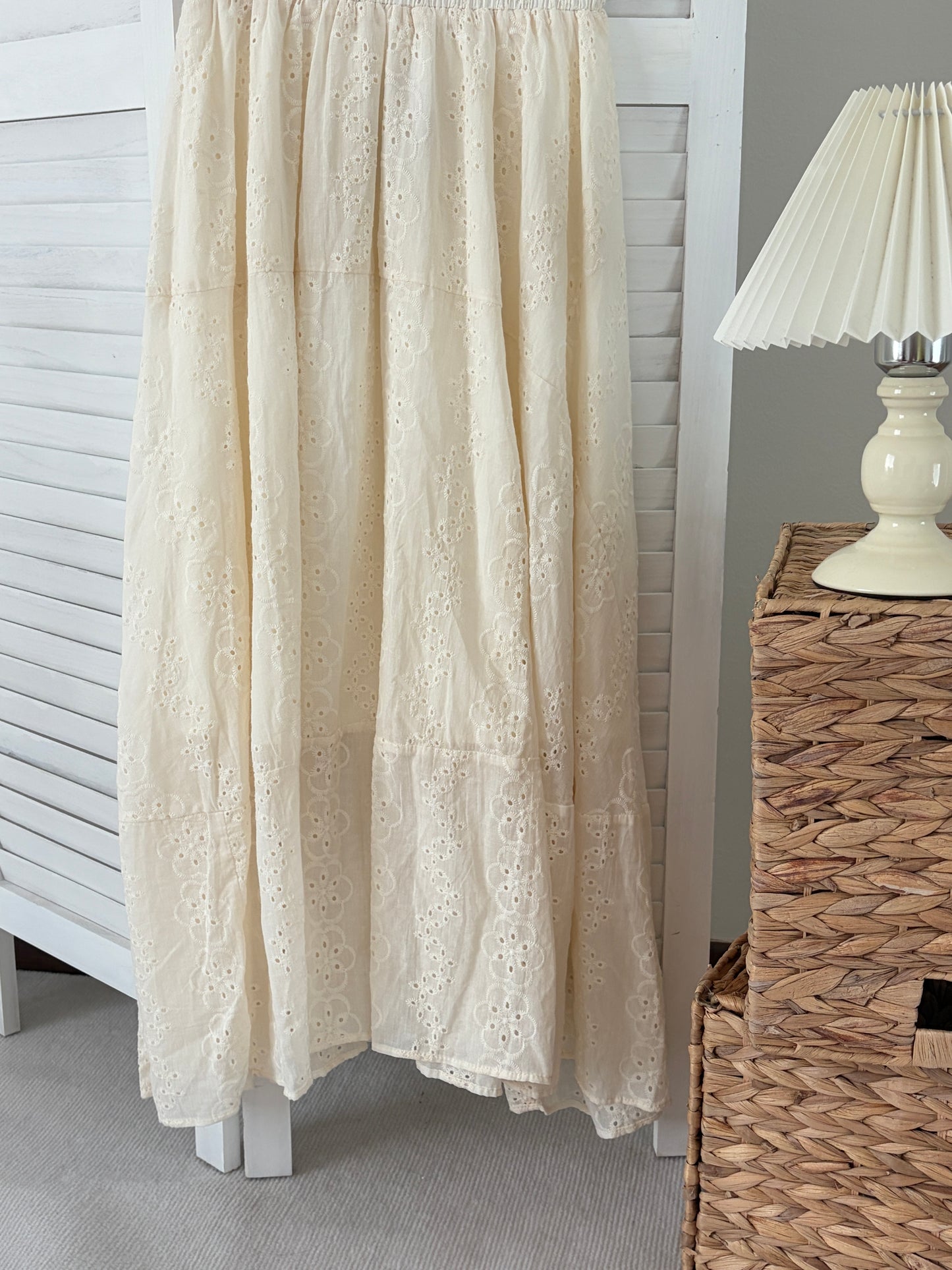 [SALE] Cream Eyelet Tiered Maxi Skirt