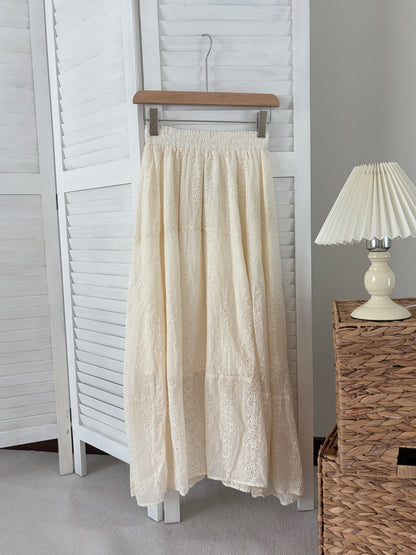 [SALE] Cream Eyelet Tiered Maxi Skirt